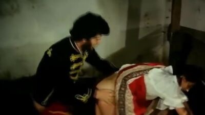 Josefine Mutzenbacher is back