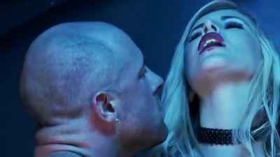 Natural beauty in a cage