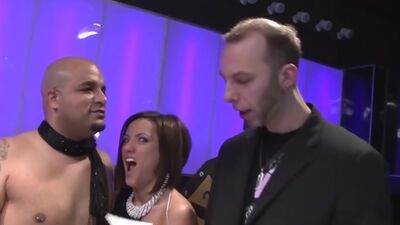 A swinger’s kind of show