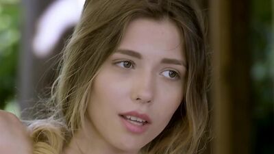 Beautiful naked model with perfect big ass Ilvy Kokomo hot posing outdoor