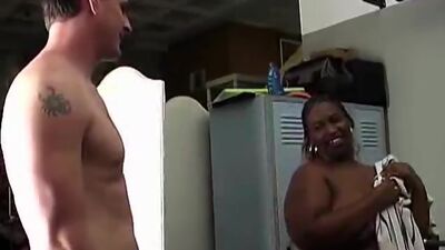 Big beautiful black BBW gives a great blowjob to a lucky white guy
