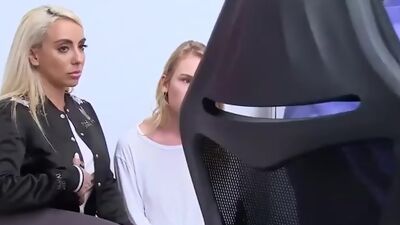 Mom and dauther thieves negotiate with 3some sex