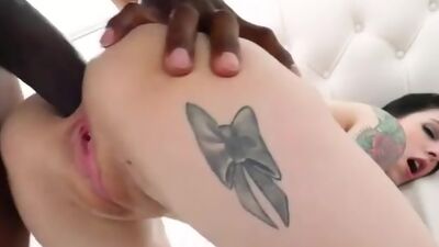 Darkhair gaping babe gets her pussy and ass drilled by BBC